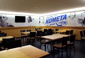 kometa_pub_rondo5_25x17