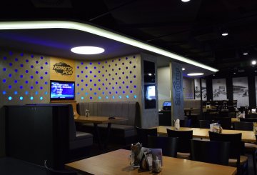 kometa_pub_rondo6_25x17